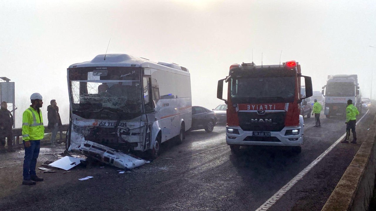 Tekirdağ'da zincirleme kaza: Yaralılar var