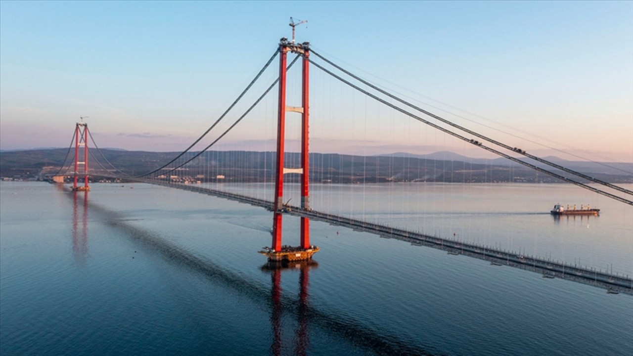 Hazine kaçak geçen yabancılar yüzünden şirketlere 1 milyar lira ödedi
