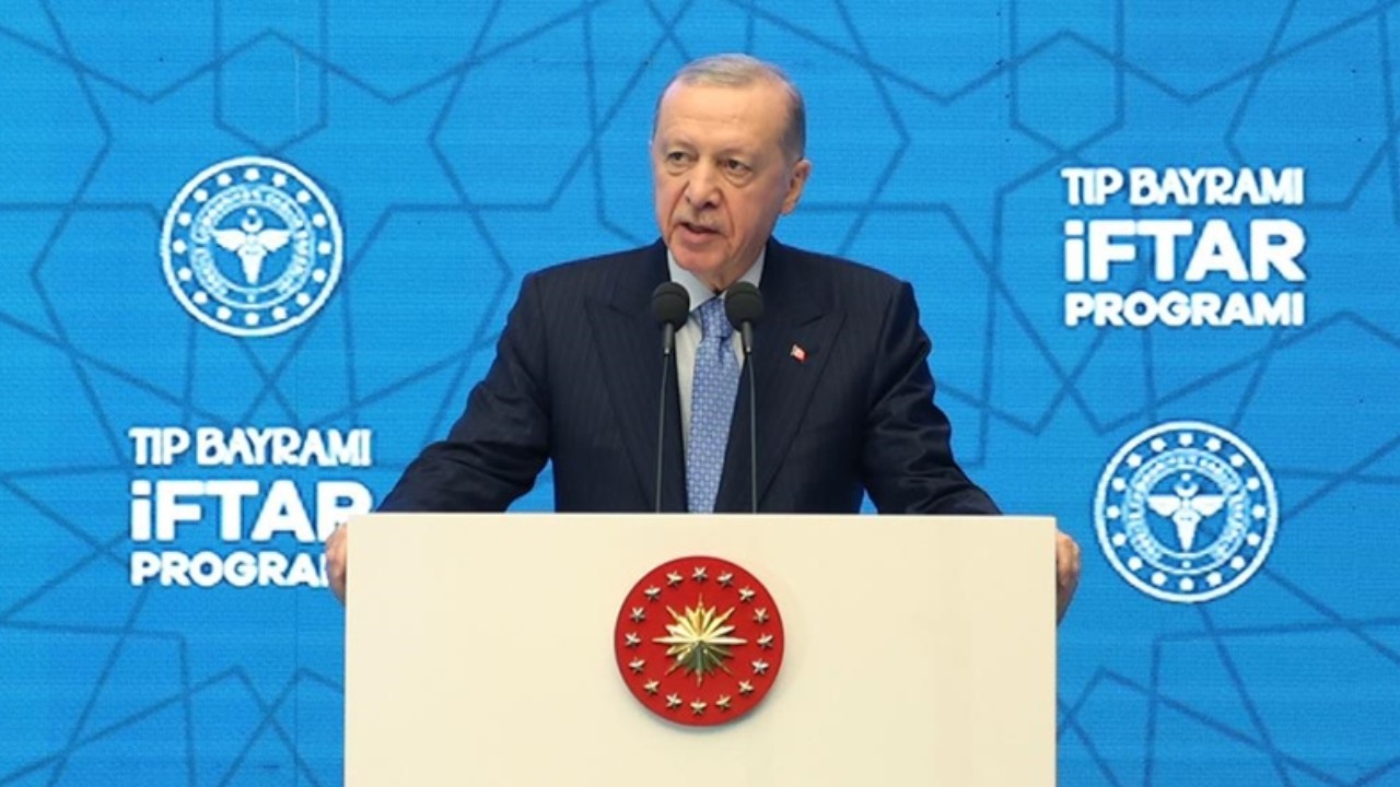 Erdoğan: Sağlık alanında 37 bin hekim dışı personel alacağız