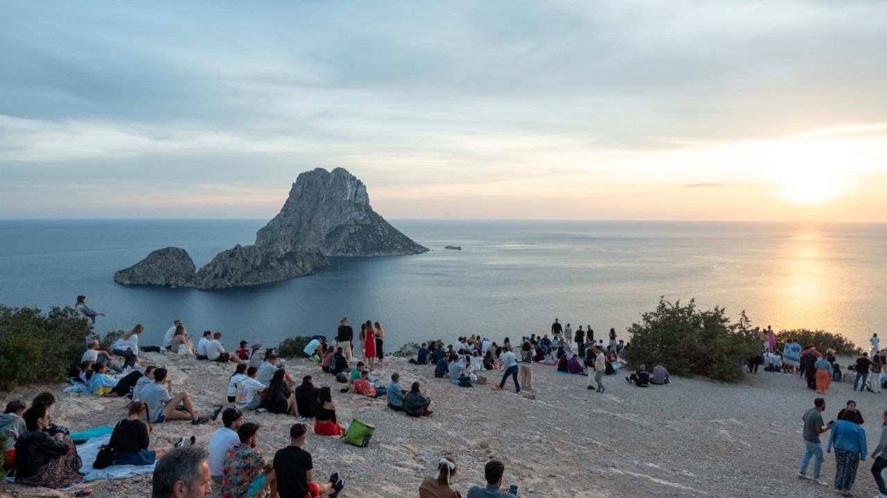 Ibiza'da turistlere tehdit: Bu yaz tatiliniz kabusa dönecek