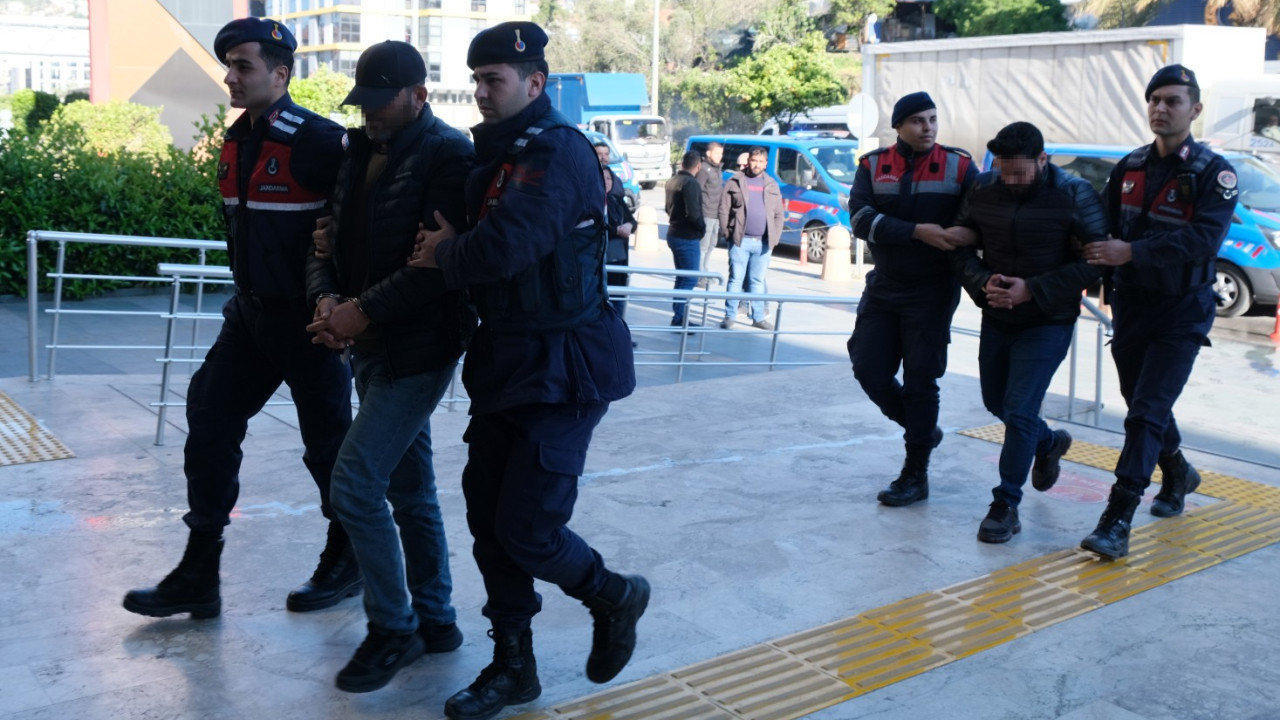 15 milyarlık tefecilik operasyonunda 7 şüpheli adliyede