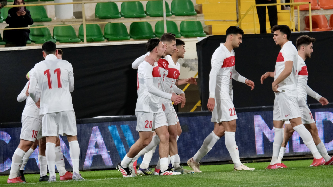 İzzet Çelik açtı, Semih bitirdi: Milliler, Kosova’yı devirdi