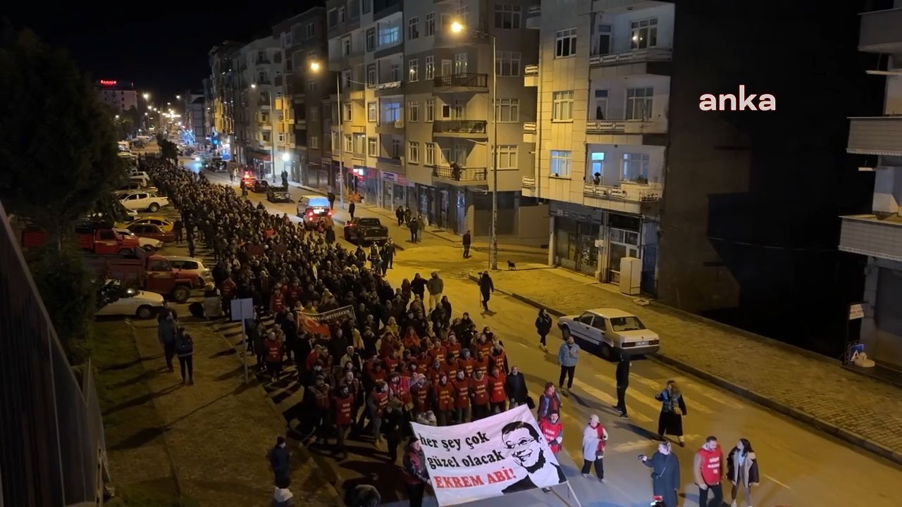 Erdoğan'ın memleketi Rize'de halk sokakları terk etmedi