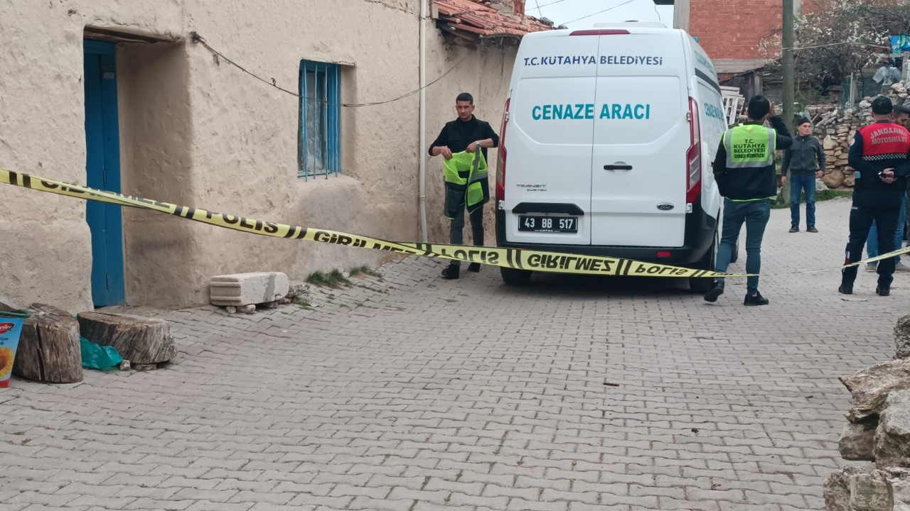 Çifte cinayet! Eşini evde arkadaşını parkta öldürdü