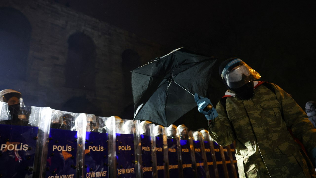 İstanbul’da 198 kişi tutuklandı