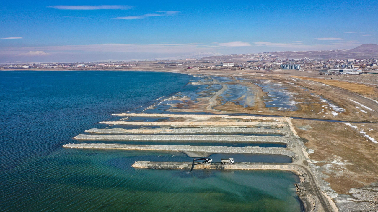 Van Gölü Havzası'nda 45 yılın yağış rekoru