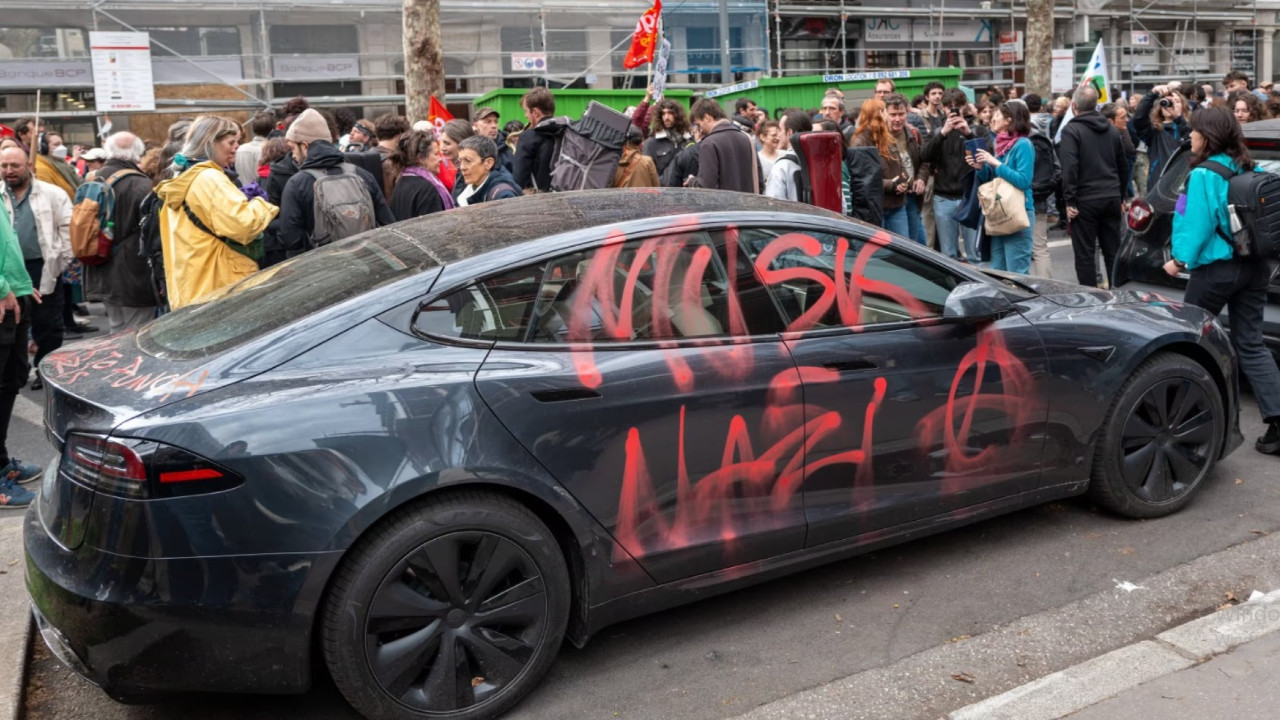 Avrupa ülkesinde boykot büyüyor