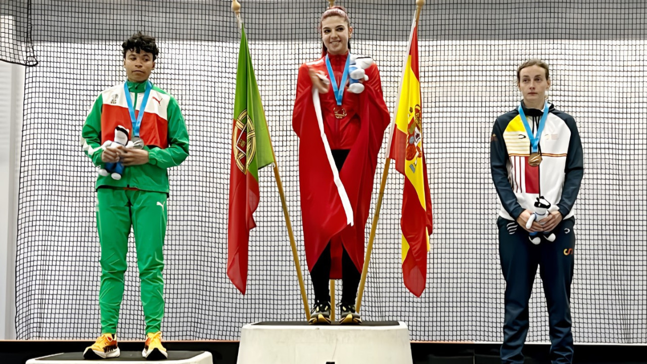 Esra Bayrak, 10. kez Avrupa şampiyonu