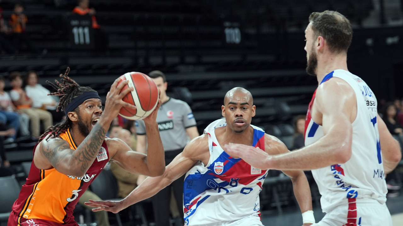 NBA maçını aratmayacak skor: Galatasaray, Büyükçekmece’den 112 sayı yiyip kaybetti