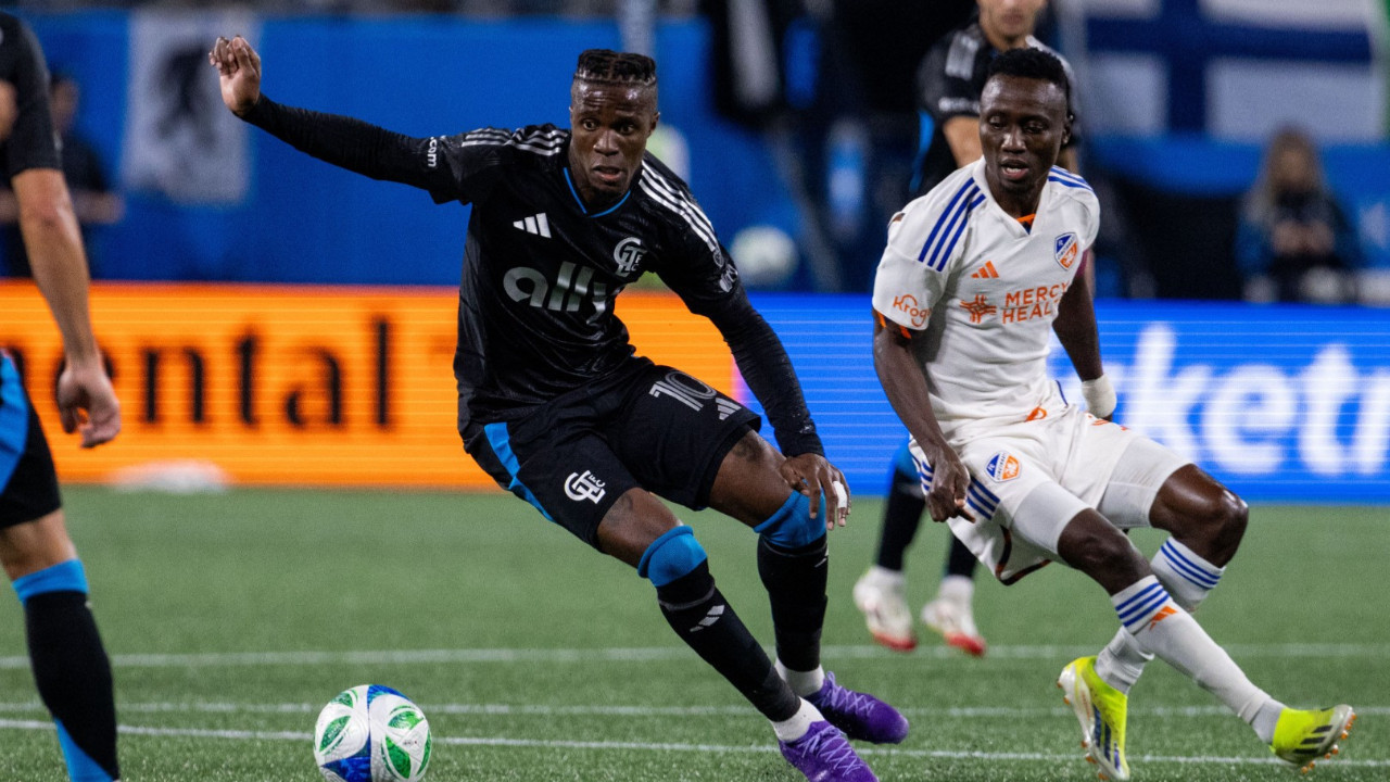 Galatasaray'da Zaha'nın geleceği netleşti: Opsiyon devreye girdi