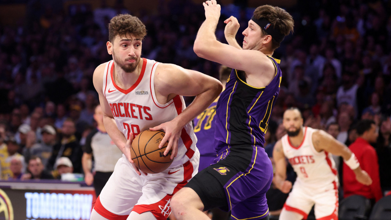 Alperen Şengün çok yönlü oynadı ama yetmedi: Rockets, Lakers'a boyun eğdi