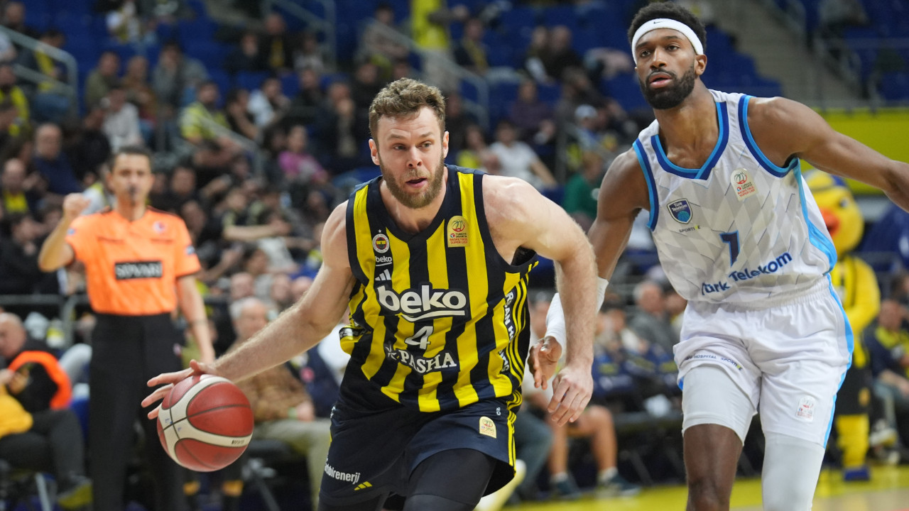 Fenerbahçe Beko, Türk Telekom'u geriden gelip devirdi: Seri 19 maça çıktı