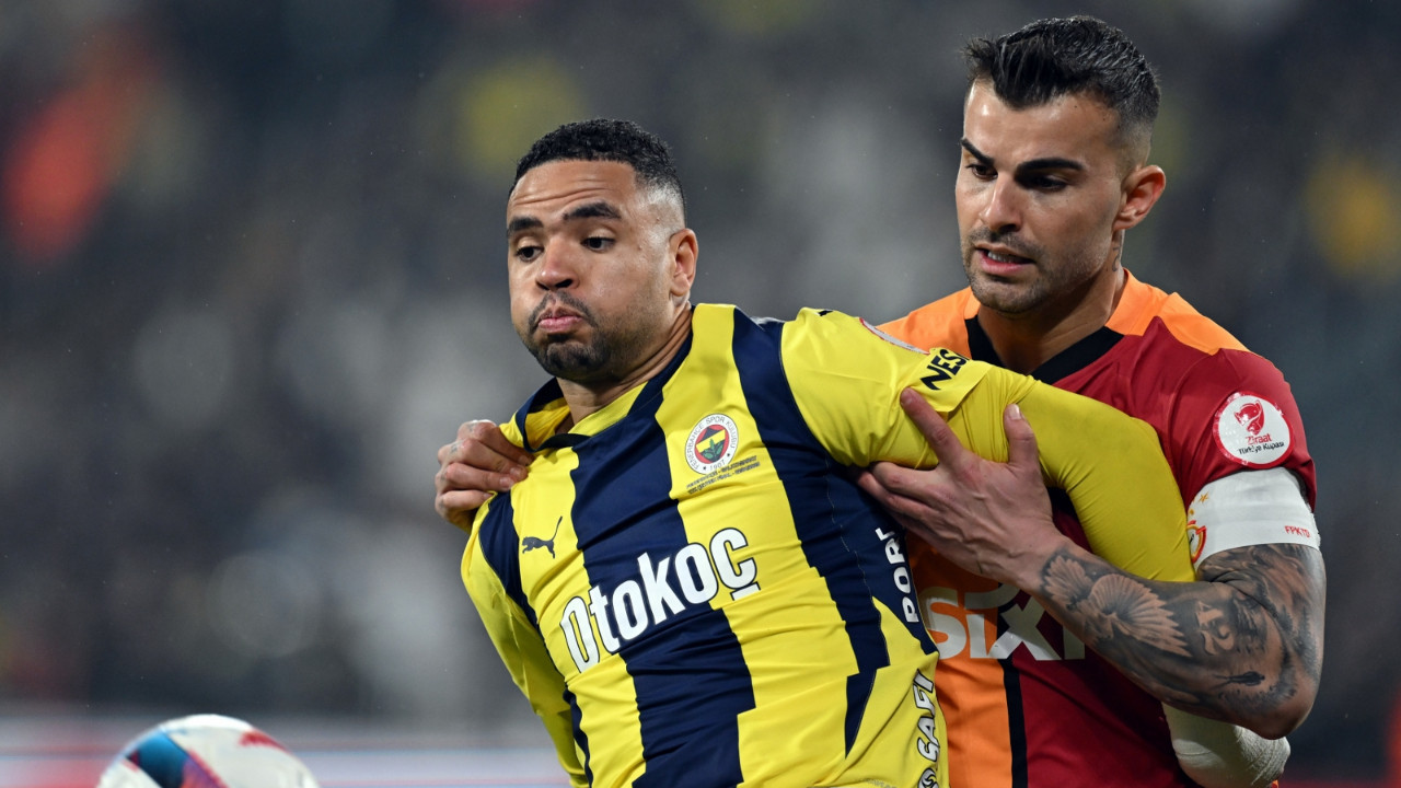 Fener'in golcüsü derbilerde kayıplarda!