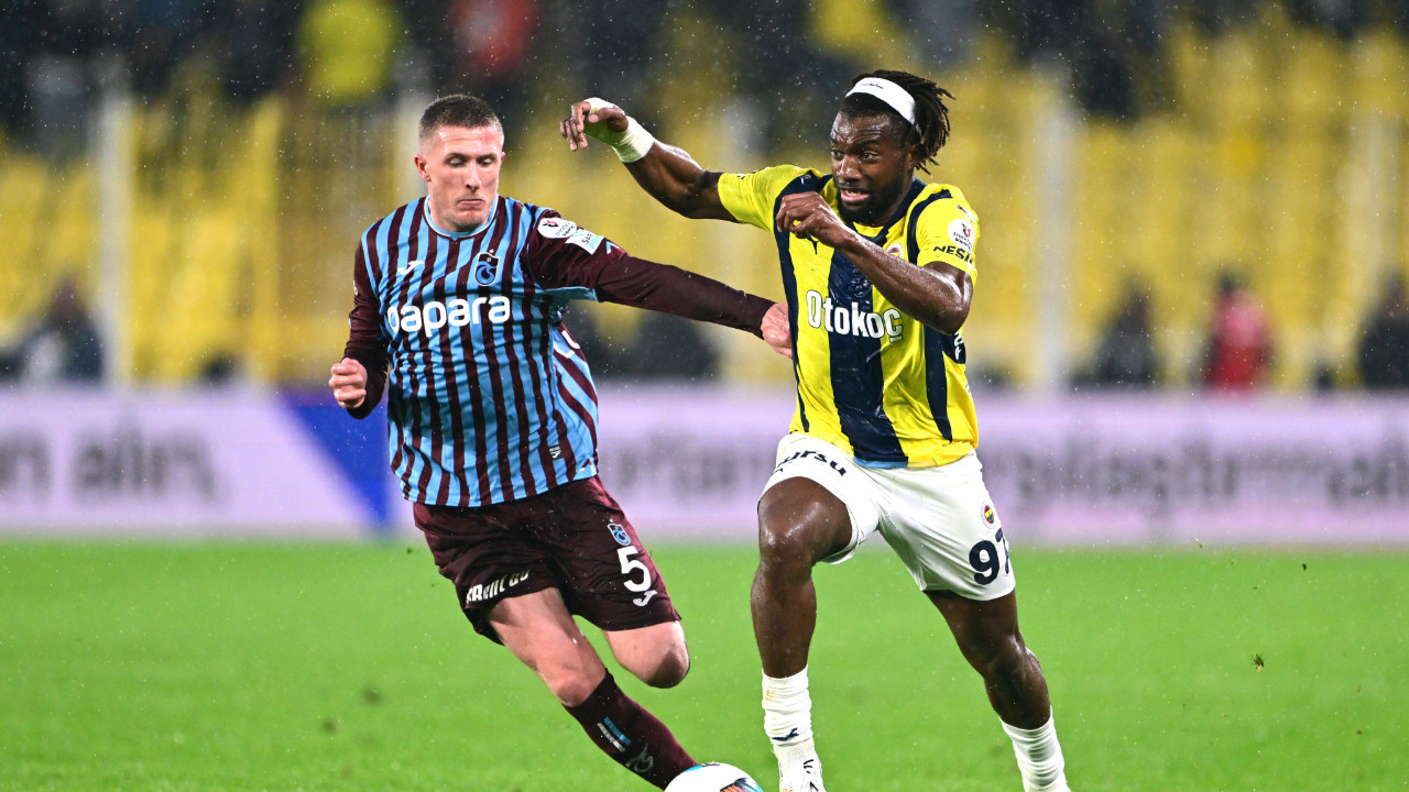 Allan Saint-Maximin'den Mourinho itirafı: "Söylenecek çok şey var ama..."