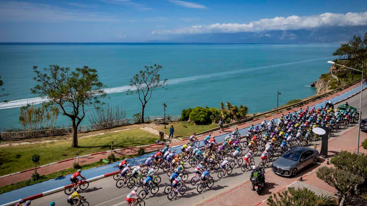60. Cumhurbaşkanlığı Türkiye Bisiklet Turu başlıyor: Akdeniz'den Ege, doğayla iç içe yarış