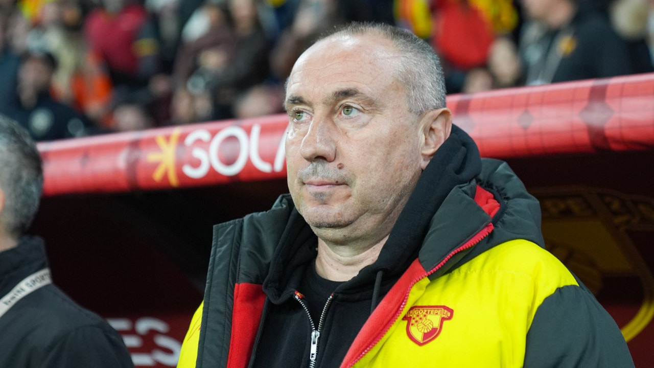 Stanimir Stoilov dertli: Kalemize gelen ilk atak gol oluyor