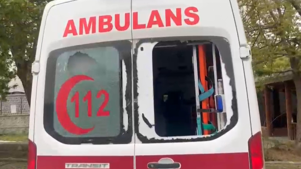 Diyarbakır’da ambulansa 76’ncı kez taşlı saldırı