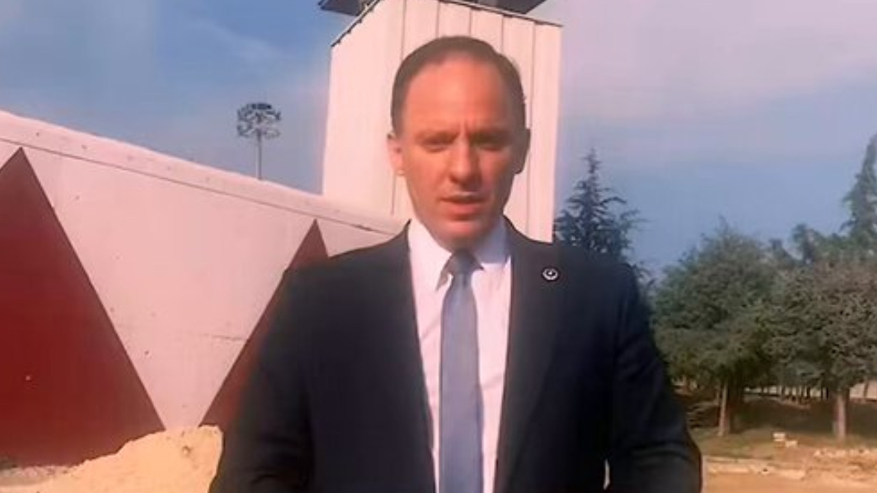 Deniz Yavuzyılmaz: Ekrem başkan ve gençler üzerimizden birbirlerine mesajlar gönderiyor