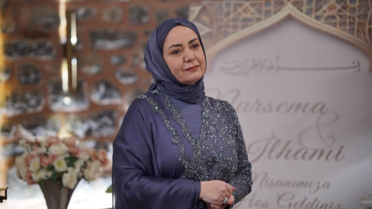 Kızılcık Şerbeti'nin Pembe Hanım'ı sitemle veda etti