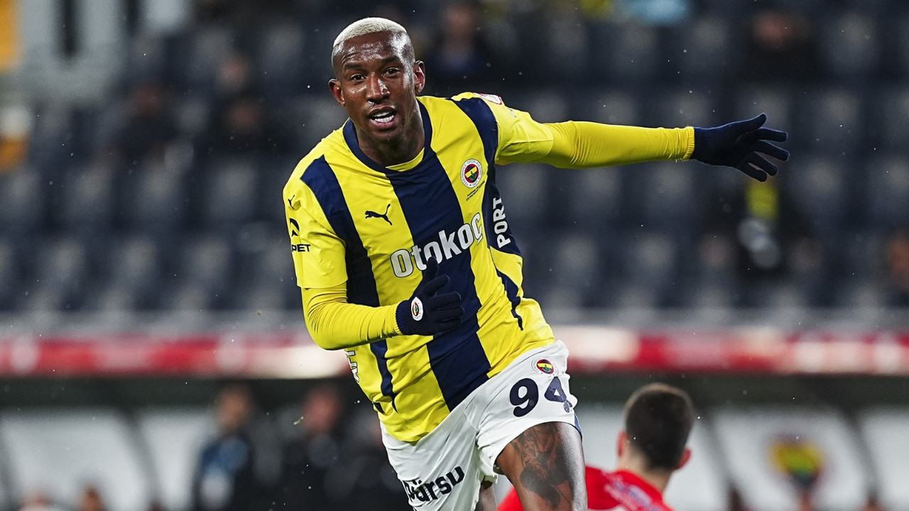 Talisca'dan örnek hareket: Lösemi tedavisi gören 9 yaşındaki Yusuf 'u unutmadı