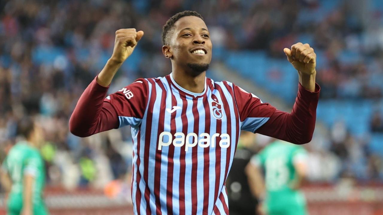 Banza sıralıyor, Fırtına kopuyor