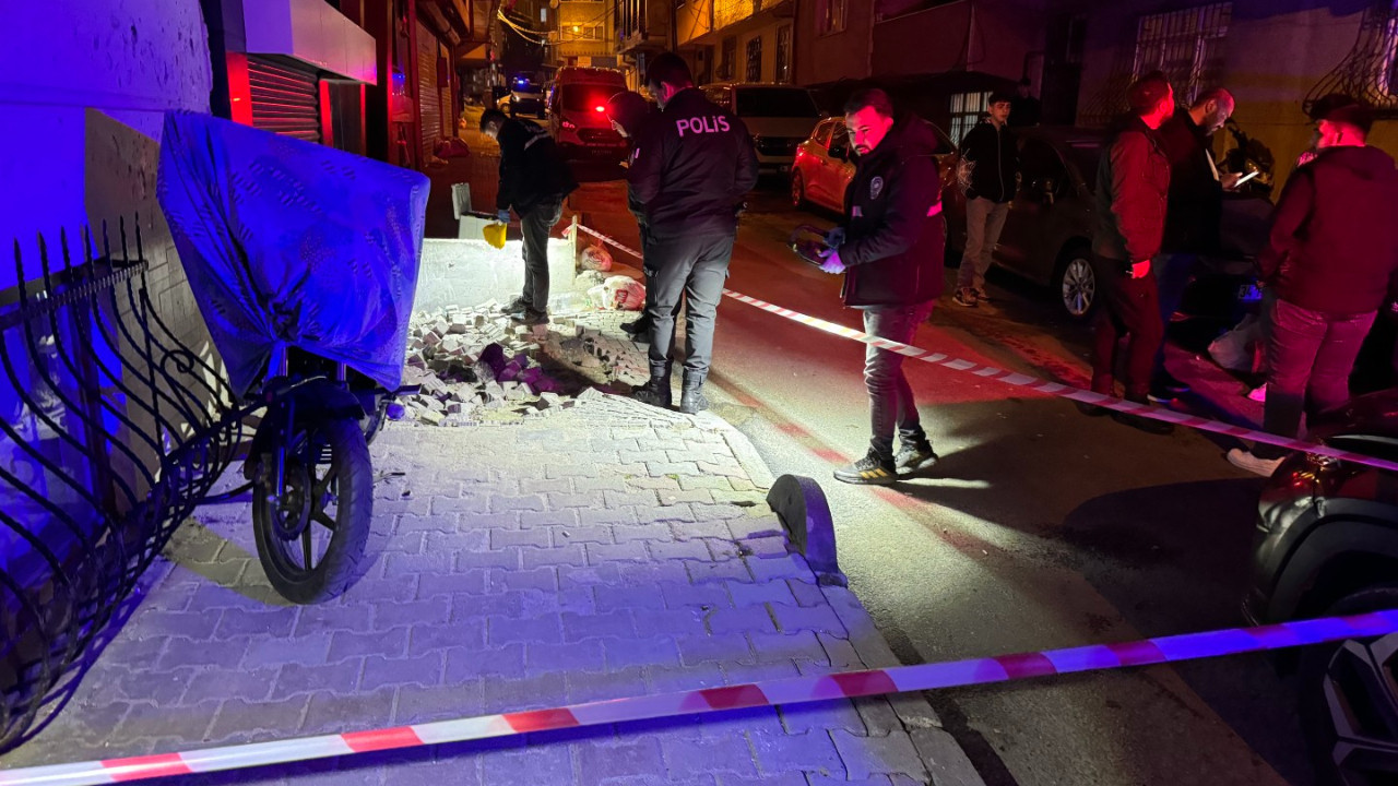 Apartmana kurşun yağdırdılar