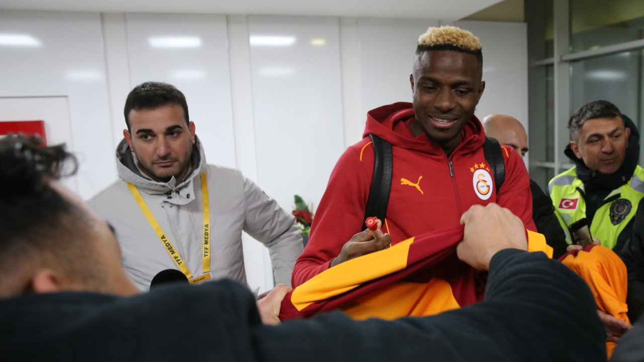 “Galatasaray kalbimde olacak” demişti: Osimhen için ayrılık açıklaması