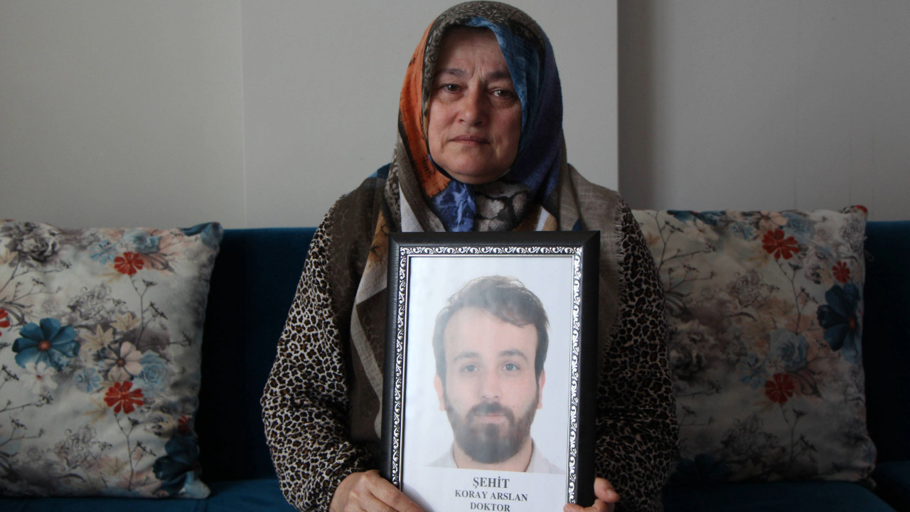 Şehit doktorun hikayesi yürek yaktı: Hayalleri FETÖ'cüler yüzünden yarım kalmış