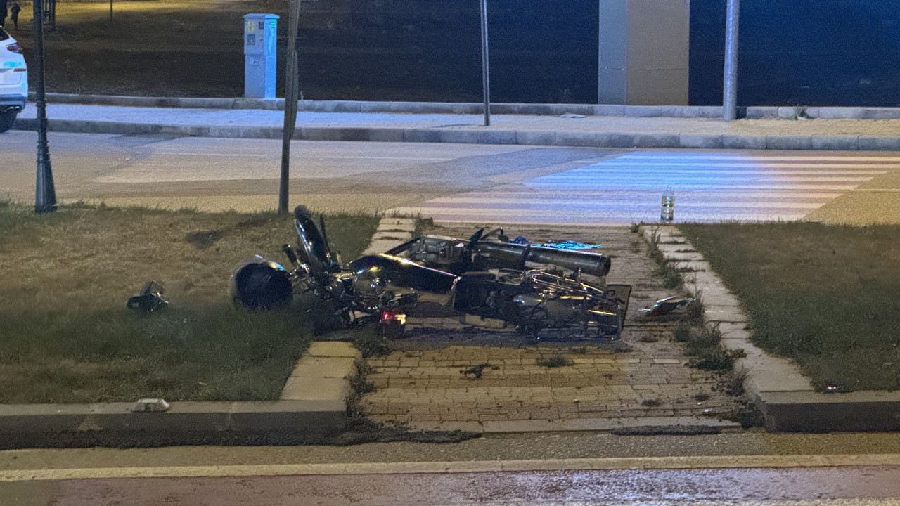 17 yaşındaki Turgut, feci kazada öldü