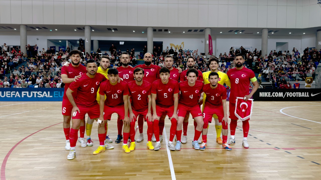 Türkiye, Moldova'ya 5-1 yenildi: Avrupa hayali suya düştü