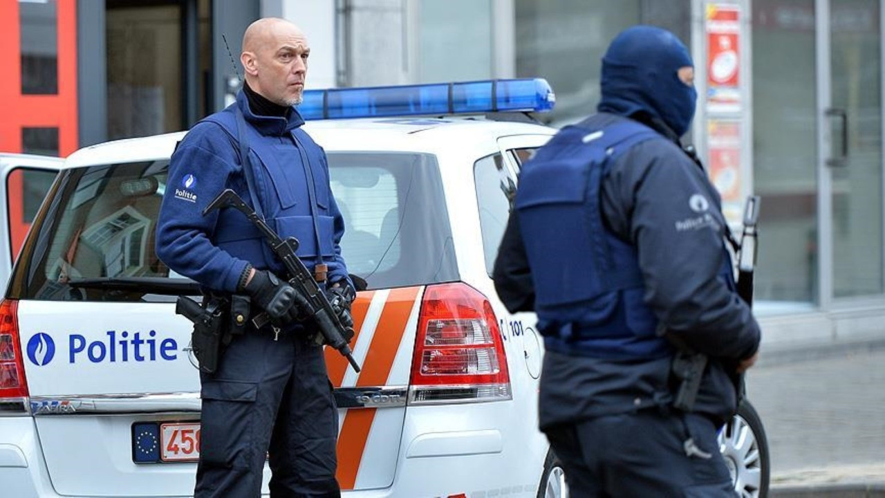 Avrupa'nın kalbinde art arda silahlı saldırılar