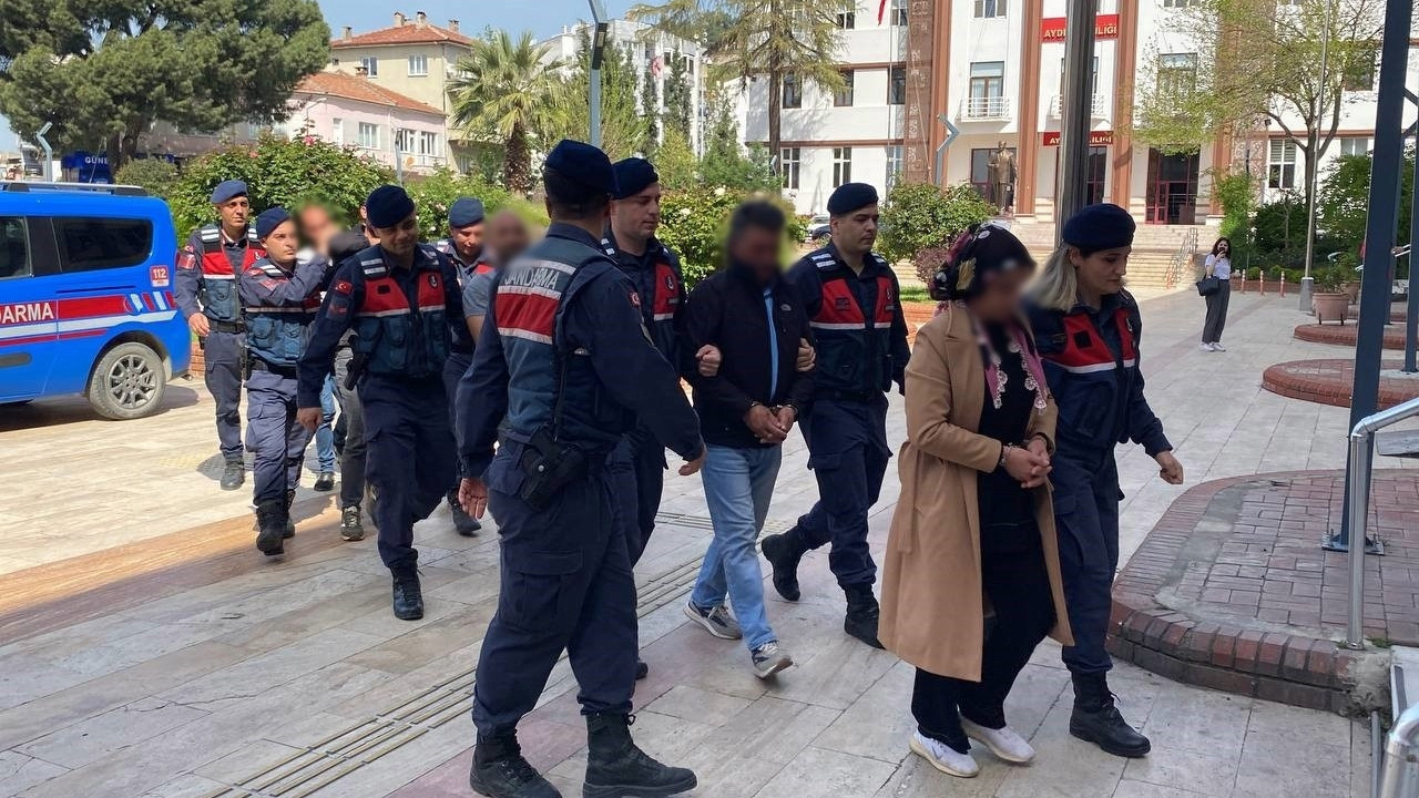 'Civciv baronu' gözaltında: Beş bin can için itlaf kararı