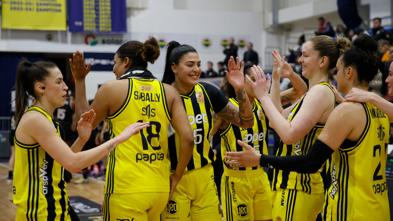 Fenerbahçe şampiyonluğa 1 adım uzakta