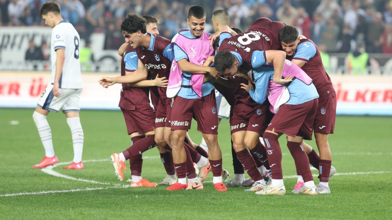Tarih yazan Trabzonspor U19 Takımı tamamen Türk gençlerinden oluşuyor