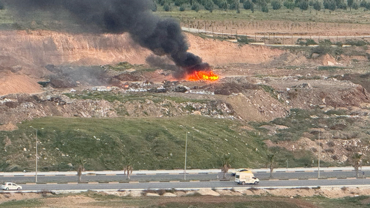 Adana'da 'korsan çöp' sorunu: Döküp yakıyorlar