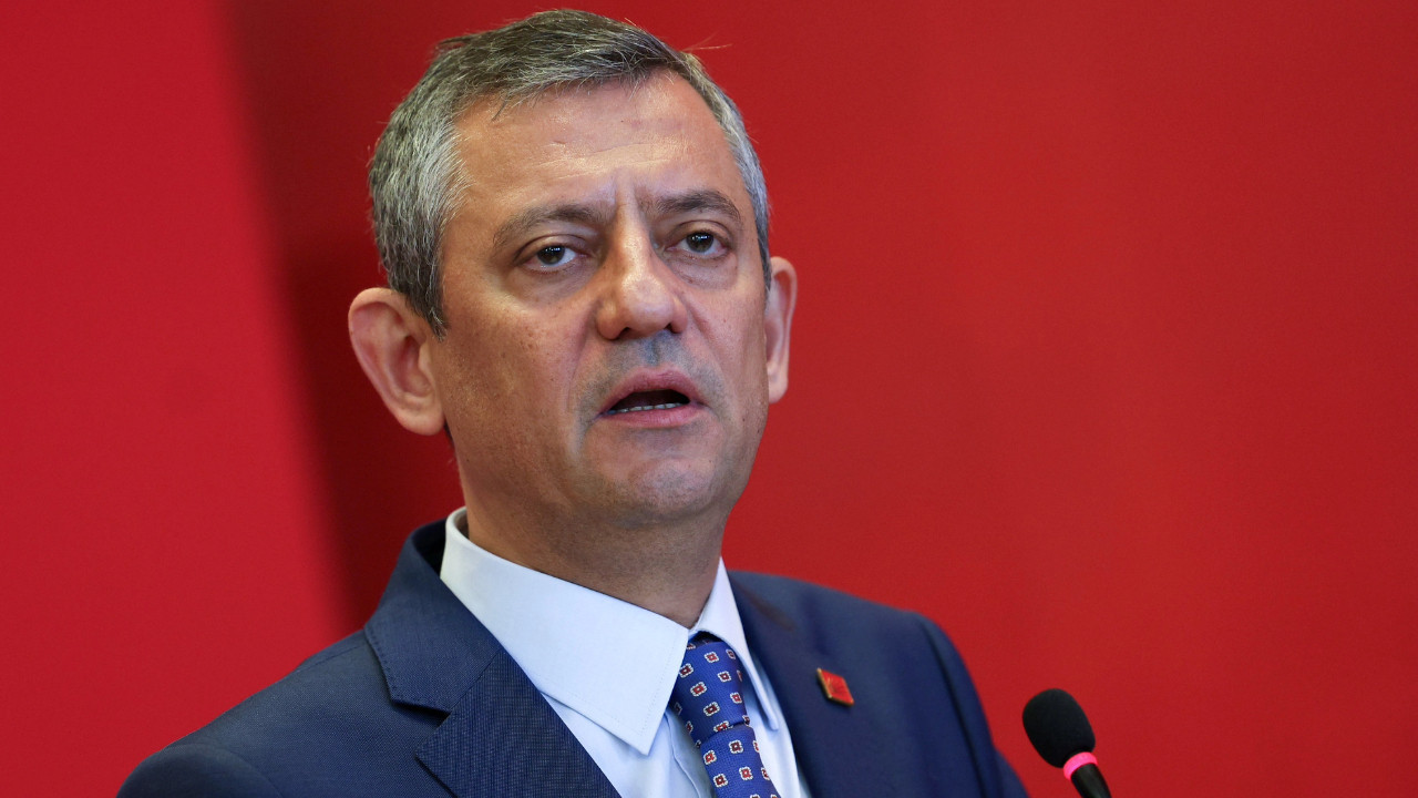 Özel'den iktidara Rümeysa tepkisi: Bu suskunluk, teslimiyettir