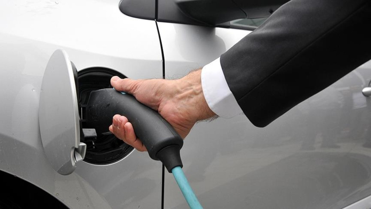 Elektrikli otomobil reklamlarına ceza yağdı