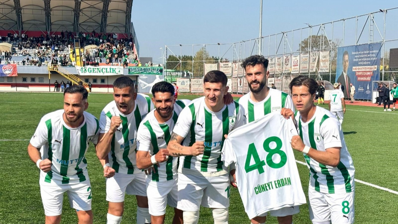 Muğlaspor’dan tarihi zafer: 19 yıl sonra TFF 2. Lig’de!