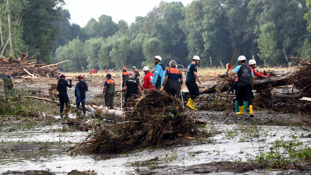 Selde 6 kişinin ölümüyle ilgili 12 kamu görevlisi hakkında soruşturma izni
