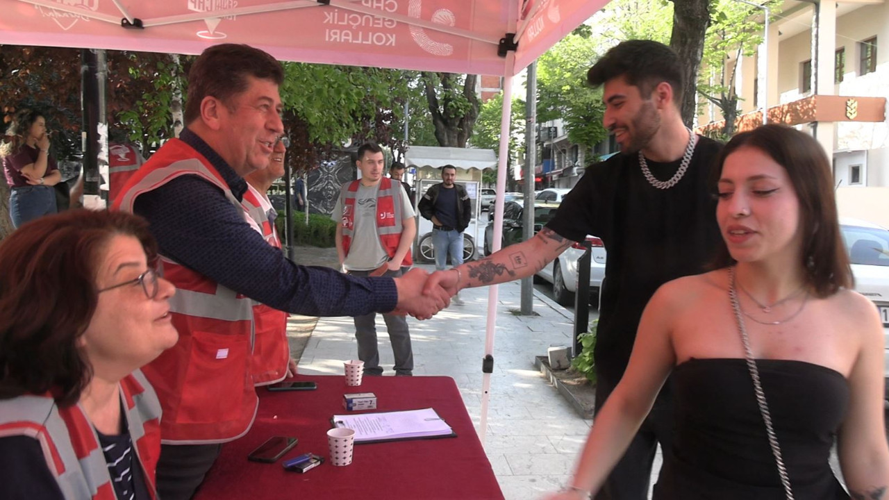 CHP'de hedef 30 milyon imza