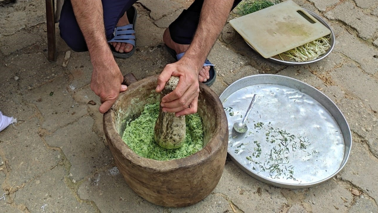 Hasadı sarp kayalıklarda yapıyorlar: Kilosu 10 bin TL’den alıcı buluyor