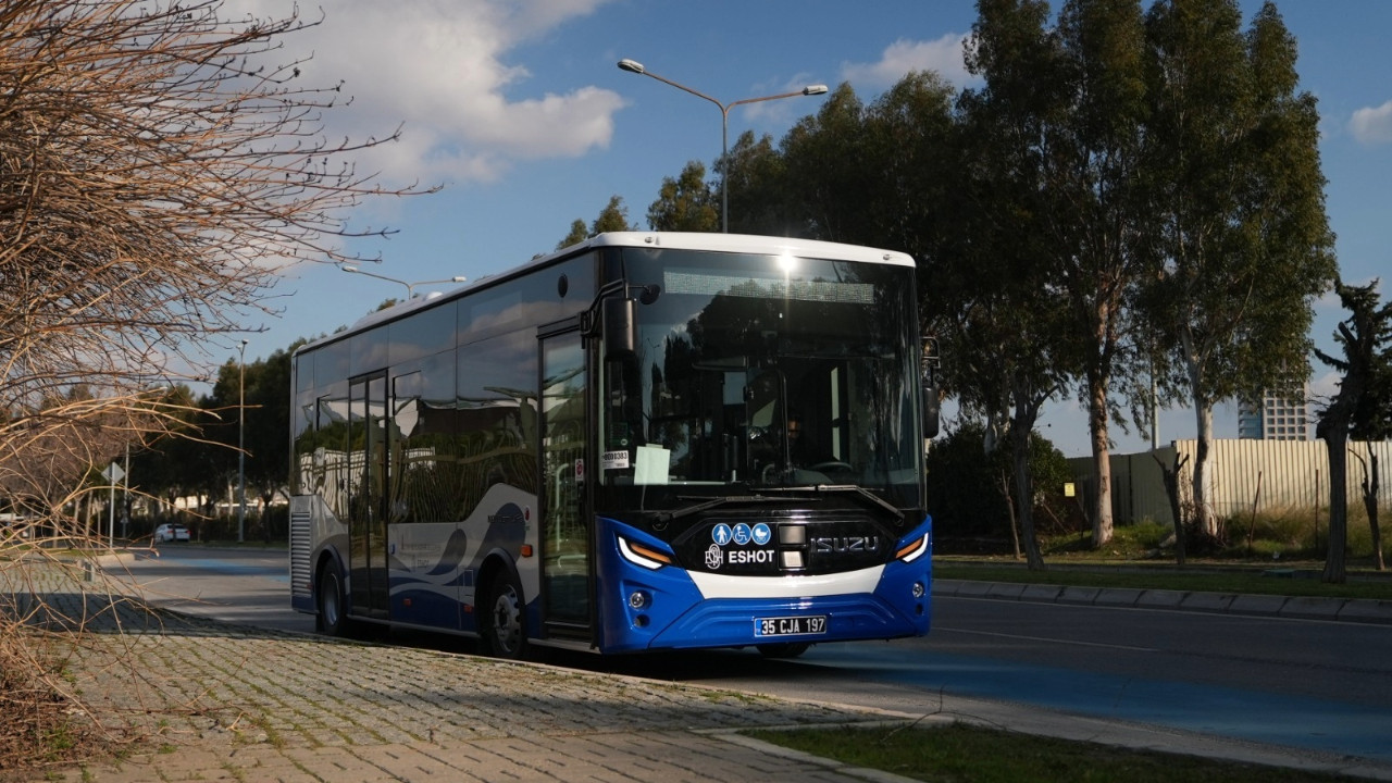İzmir'de öğrenciler istedi, bir ekspres hat daha hizmete girdi