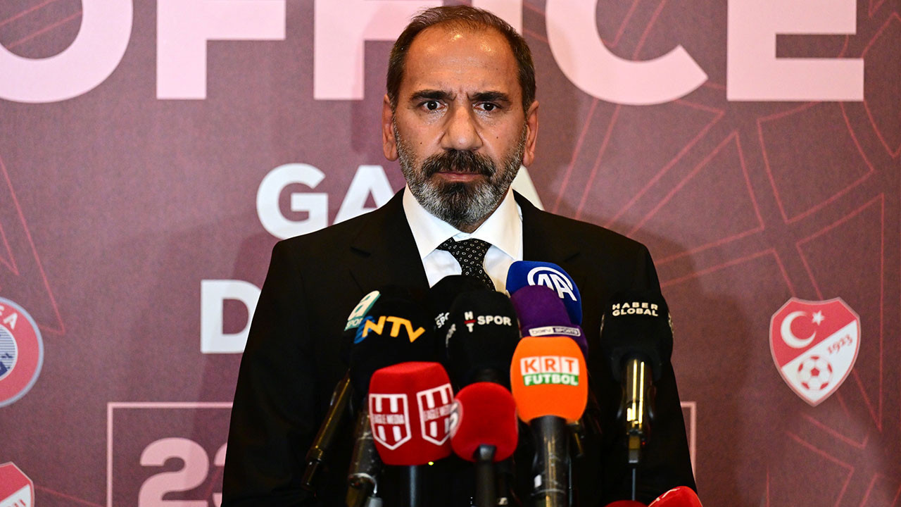 Mecnun Otyakmaz açıkladı: İstanbul'da UEFA'dan sonra FIFA ofisi de açılacak