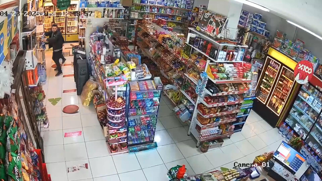 Son anda karar değiştirdi: Depremde ilginç anlar