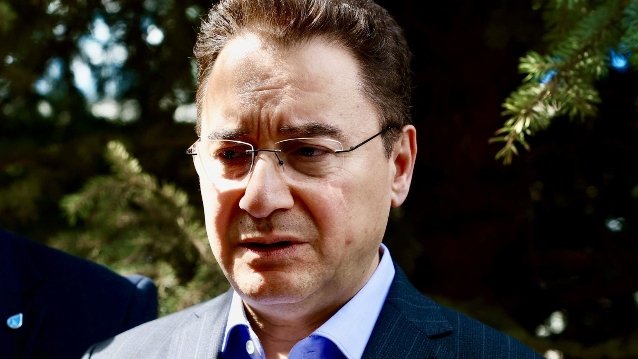 Ali Babacan: Ülkede sorunlar sadece büyüyor