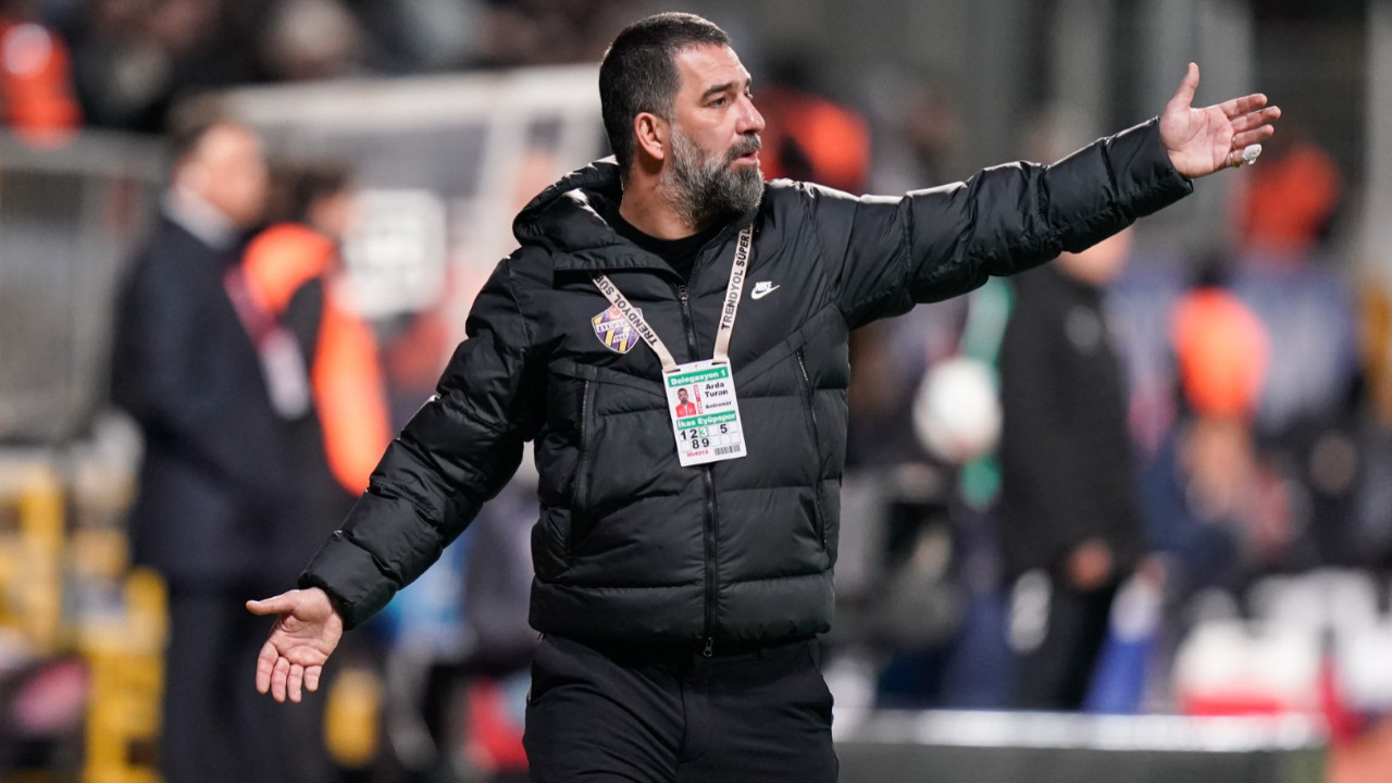 Arda Turan'a tarihi şok: FIFA açıkladı, Eyüpspor cevap verdi