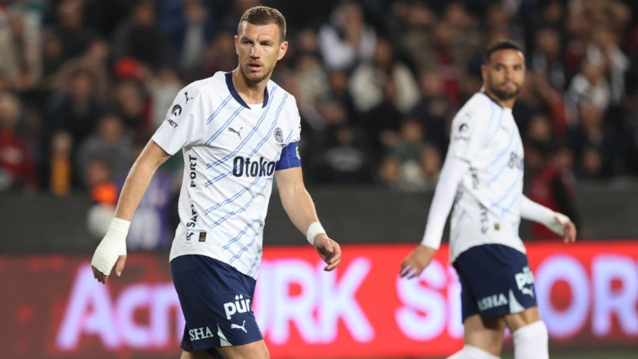 Dzeko 'garip' dedi, hakeme tepki gösterdi