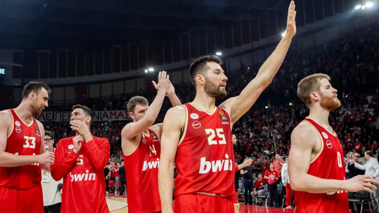 Real ve Barça yenildi: Monaco ve Olympiakos seriyi 2-0'a getirdi