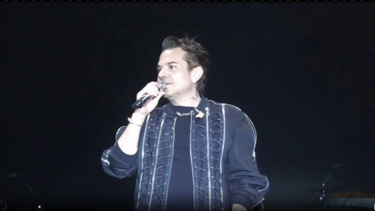 Kenan Doğulu 485. Mesir Festivali'nde sahne aldı: "Zor günlerden geçiyoruz"