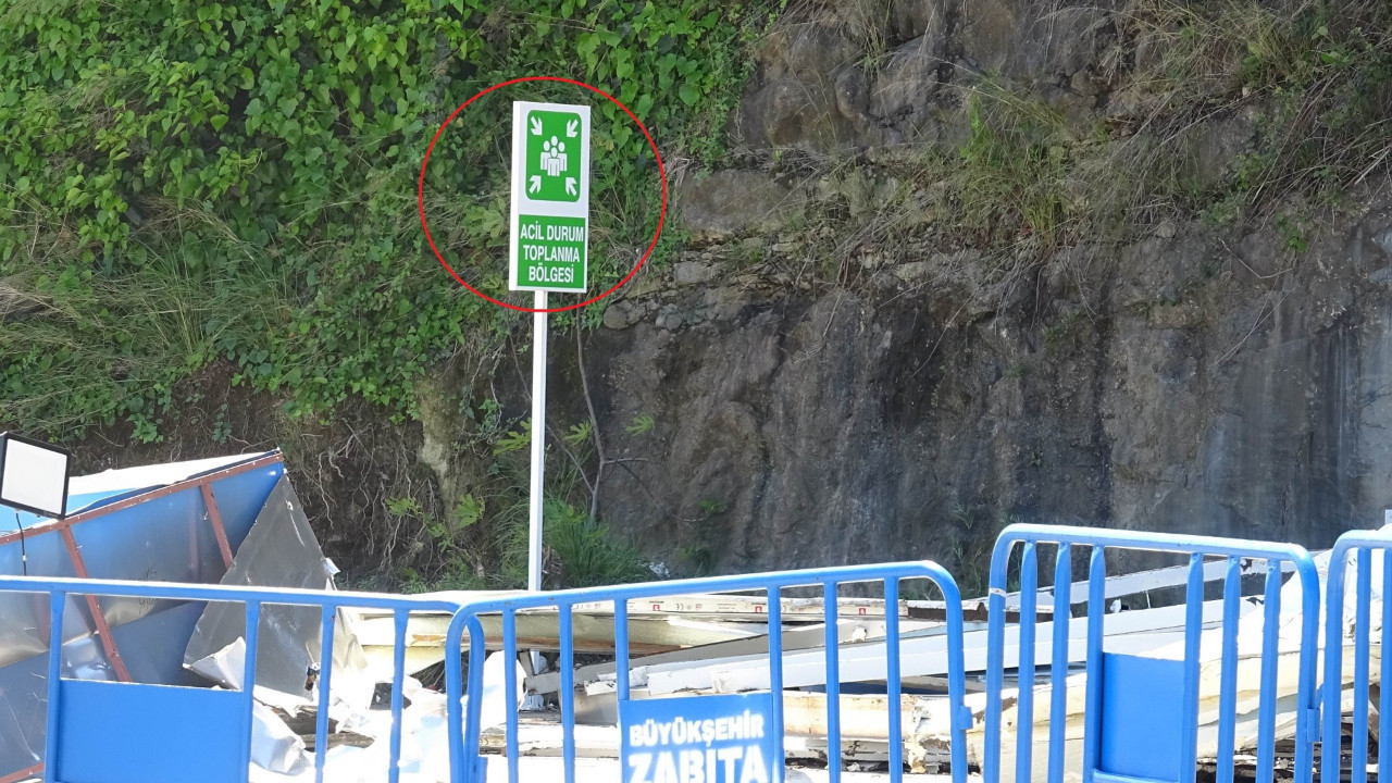 Heyelan faciasında dikkat çeken tabela